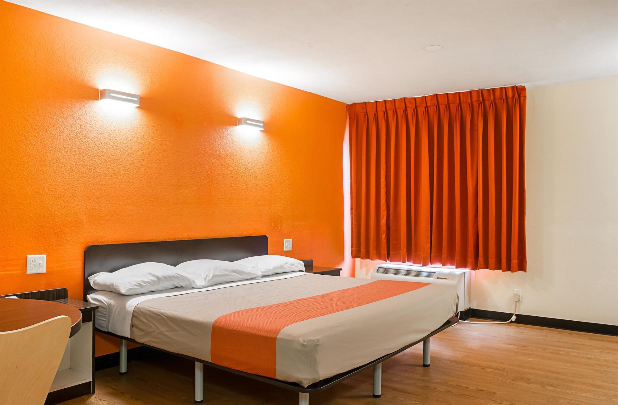 Motel 6-New Orleans, La - Near Downtown Экстерьер фото